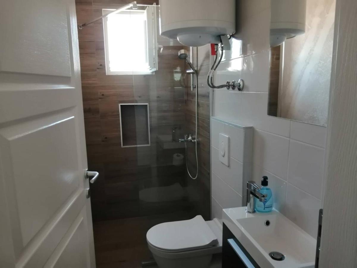 B&B Apartments Охрид Екстериор снимка