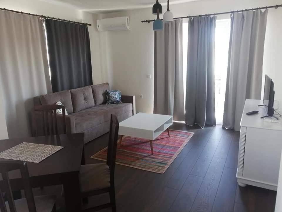B&B Apartments Охрид Екстериор снимка