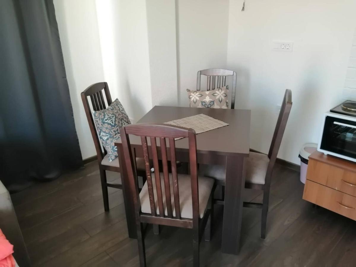 B&B Apartments Охрид Екстериор снимка