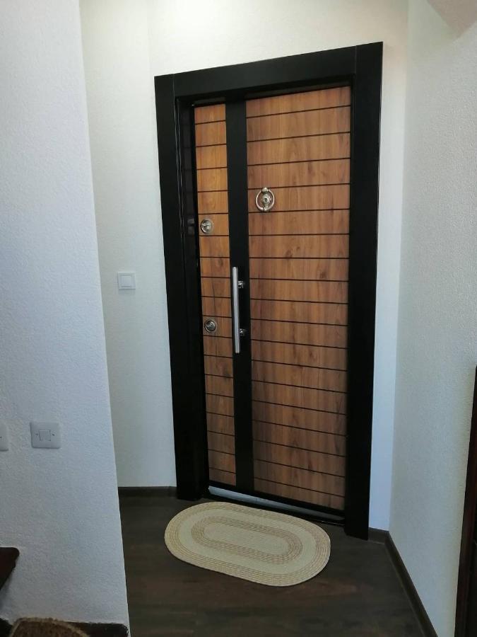 B&B Apartments Охрид Екстериор снимка